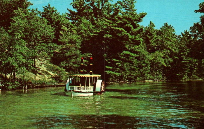 The Paddle Princess River Boat - Postcards And Promo (newer photo)